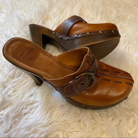 Mules heels 70s heel leather shoe nail head buckle - Picture 7 of 7